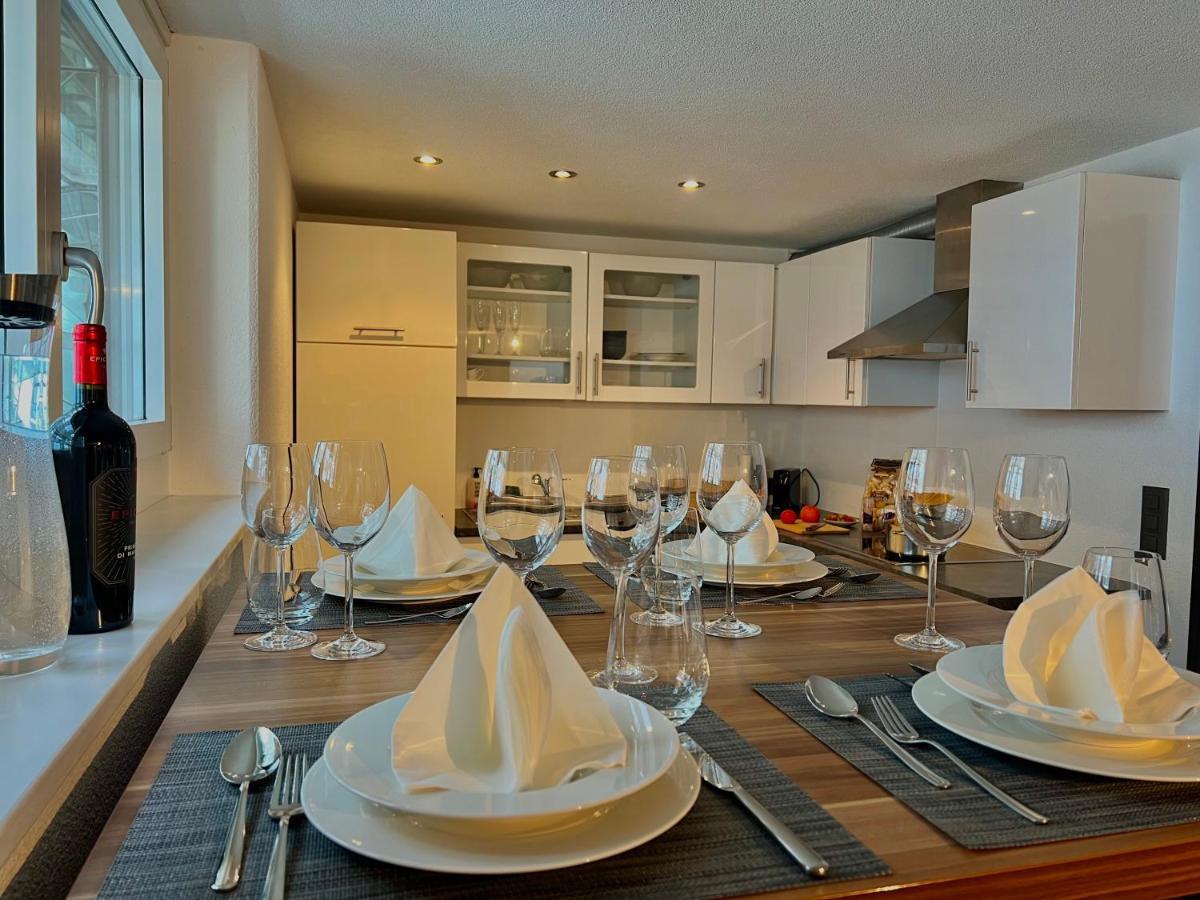 The R Apartment Froburg, Parking, Netflix, Golfplatz Obergosgen Екстериор снимка